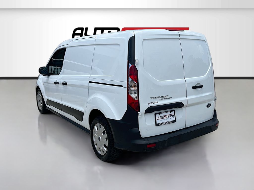 Used 2022 White Ford XL image 5
