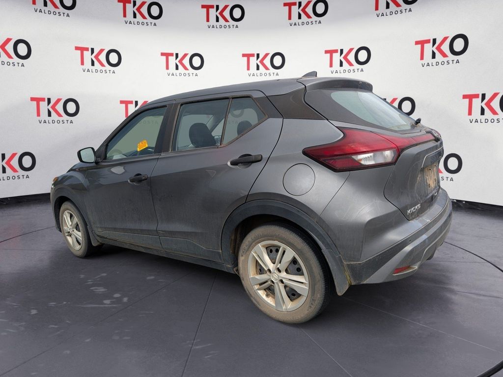 Used 2024 Nissan Kicks SUV