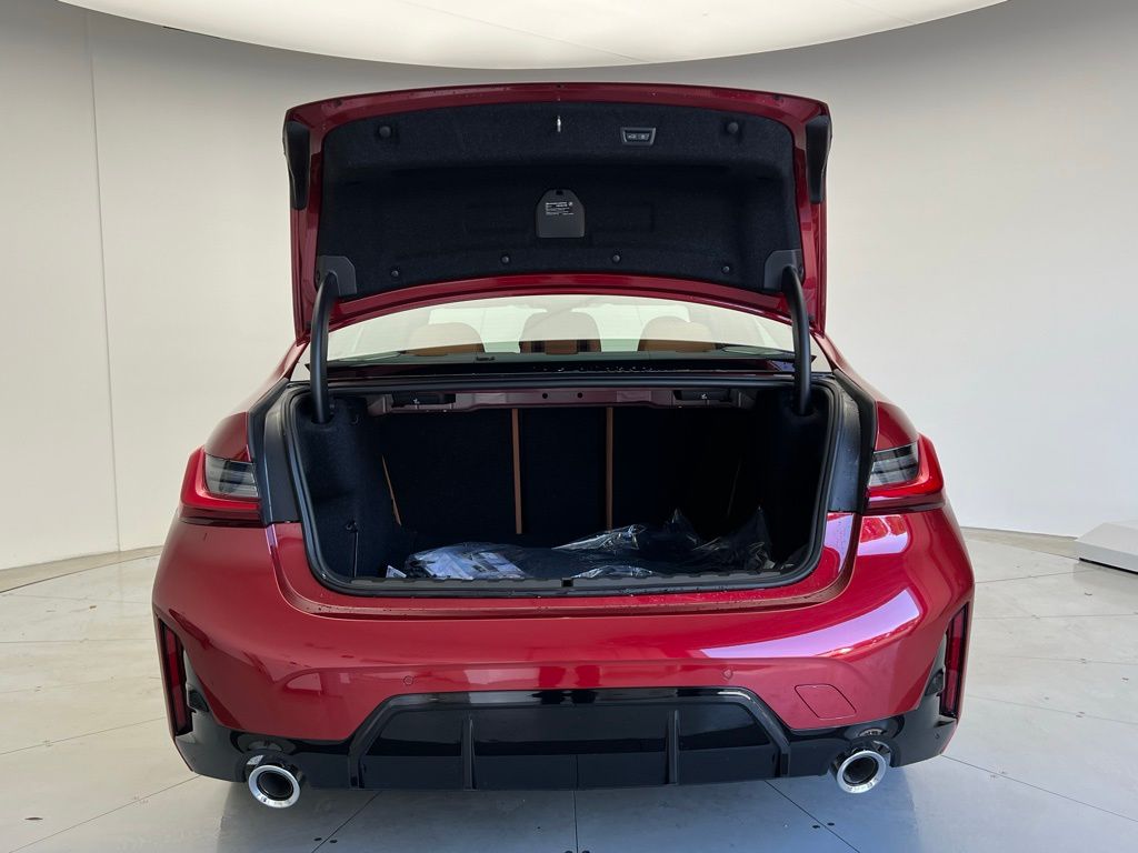 Thumbnail: 2026 BMW 3 Series - 5