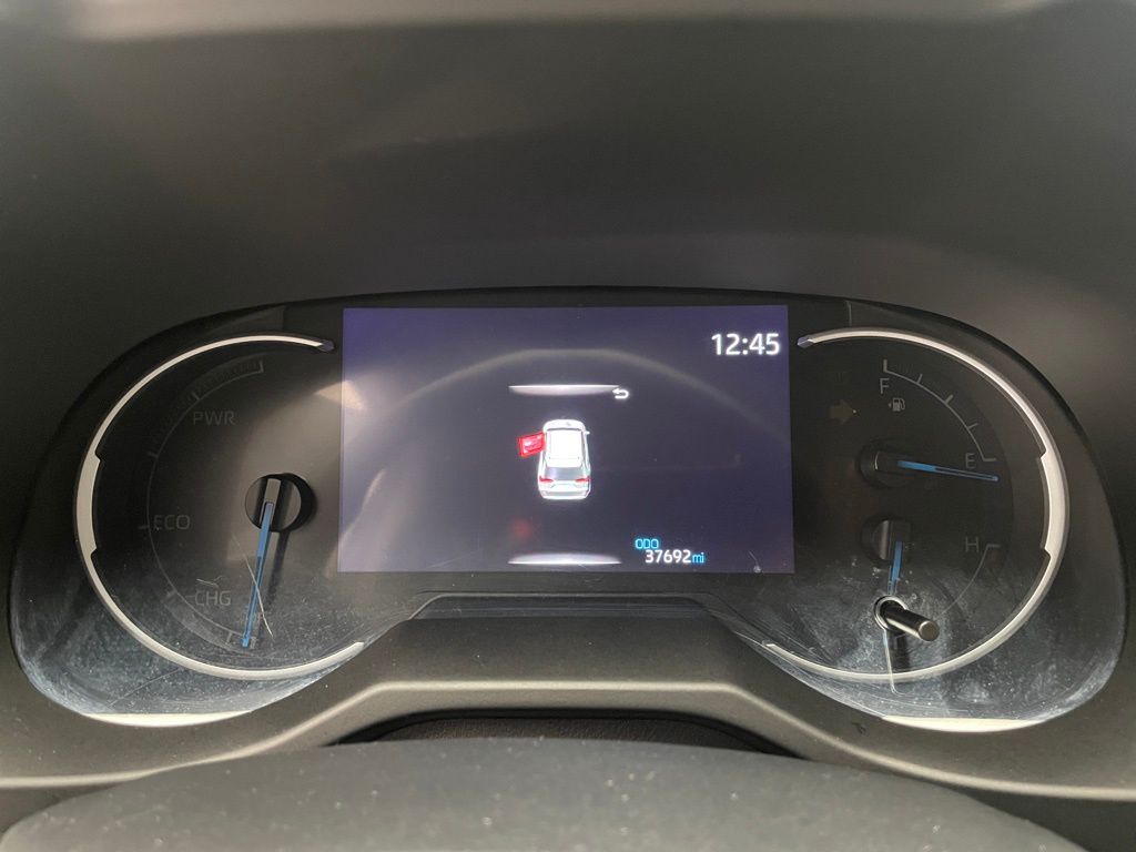 Thumbnail: 2023 Toyota RAV4 - 23