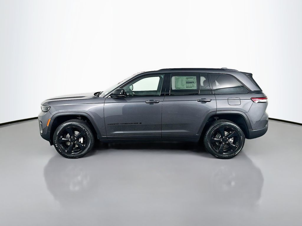 New 2025 Gray Jeep Altitude X image 4