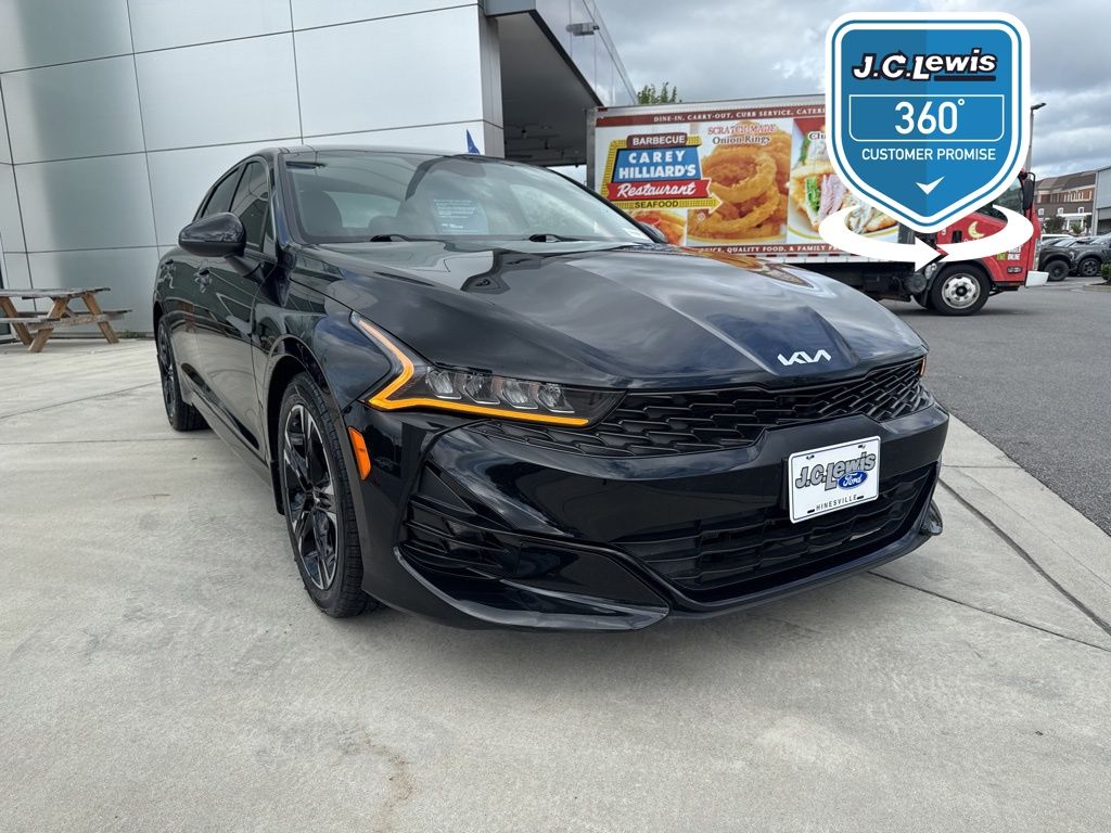 2022 Kia K5 GT-Line