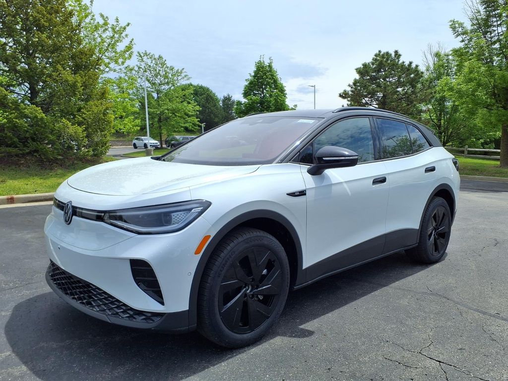 New 2026 Opal White with Black Roof Volkswagen Pro S Plus image 5