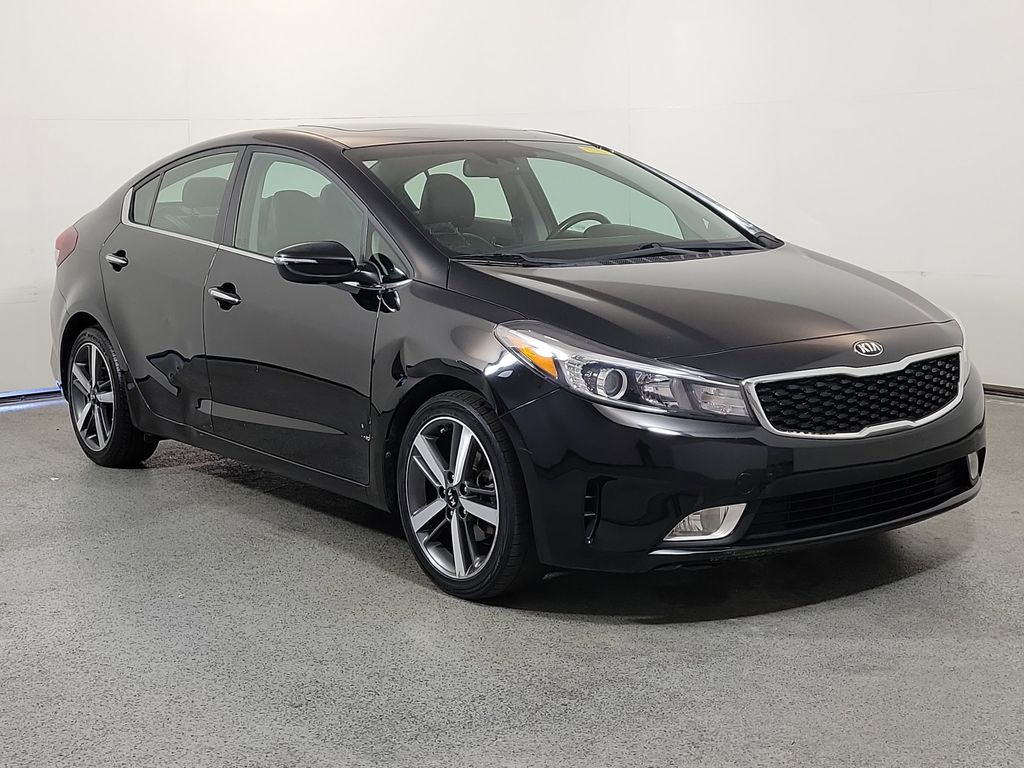Aurora Black Pearl 2017 Kia Forte EX Sedan Front-Wheel Drive 6-Speed Automatic