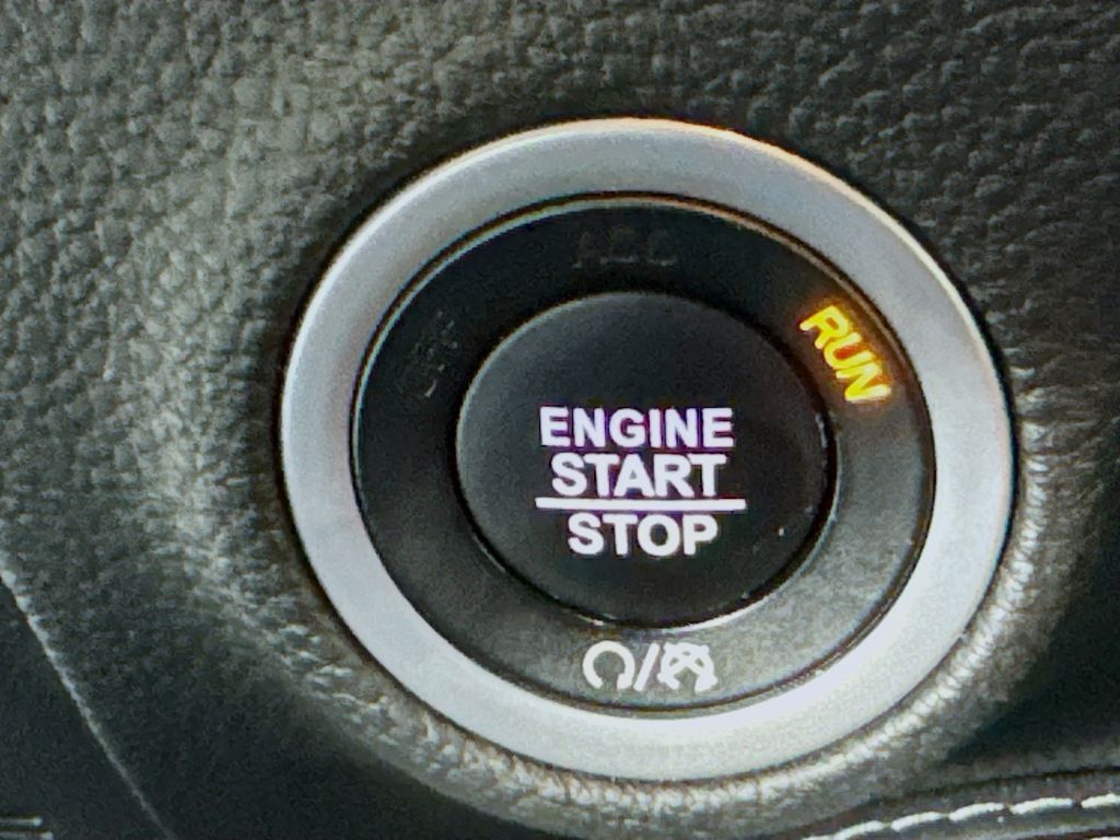 Used Car 2023 Dodge Challenger  Sxt For Sale Under $30,000 In San Antonio, Texas