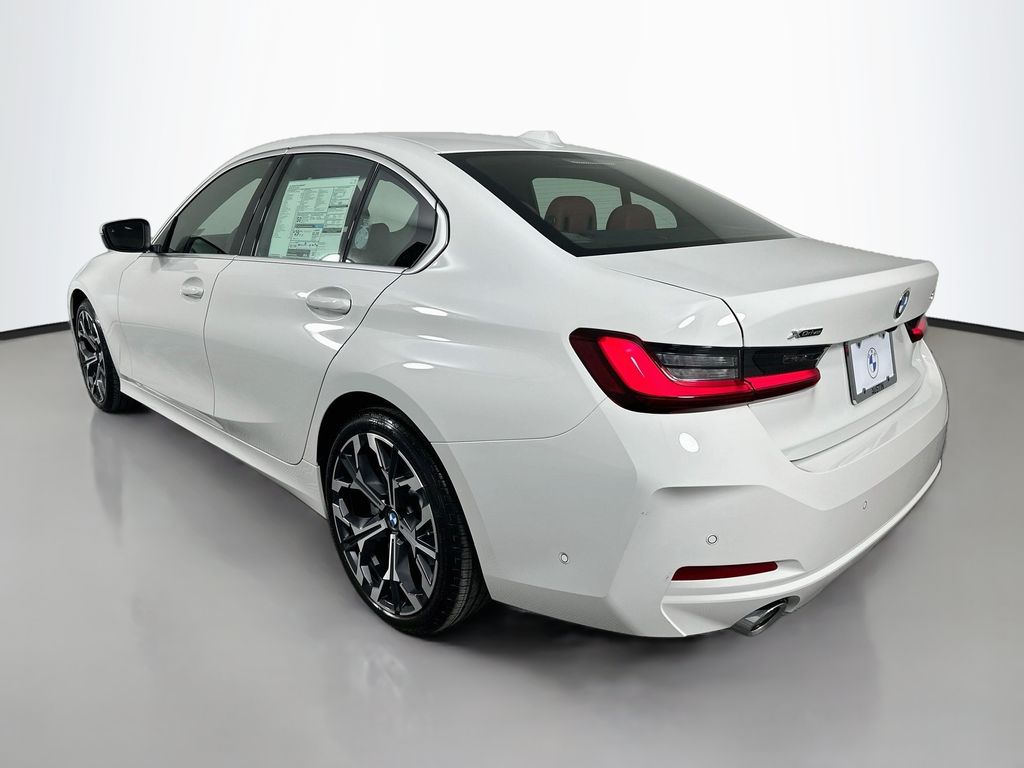 Thumbnail: 2026 BMW 3 Series - 7