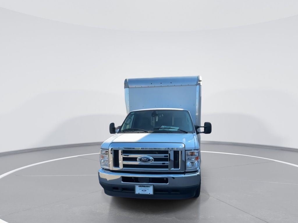 New 2024 Oxford White Ford E-350 SRW image 7