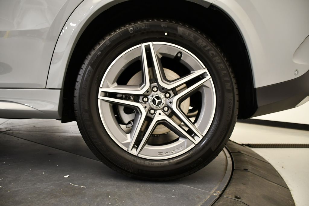 Thumbnail: 2026 Mercedes-Benz GLE - 14