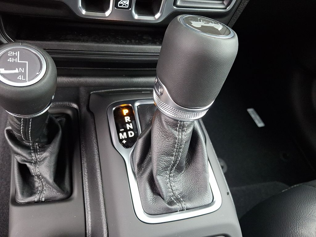 New 2026 Jeep Wrangler SUV
