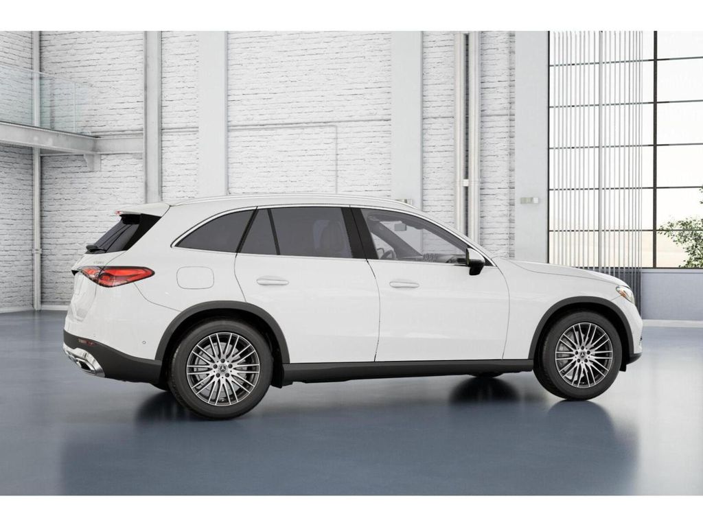 2025 Mercedes-Benz GLC GLC 300 18