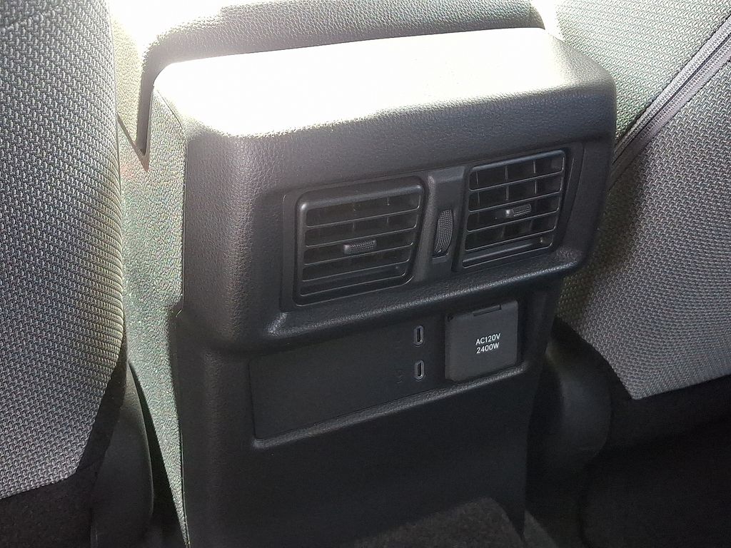 Thumbnail: 2025 Toyota 4Runner - 11