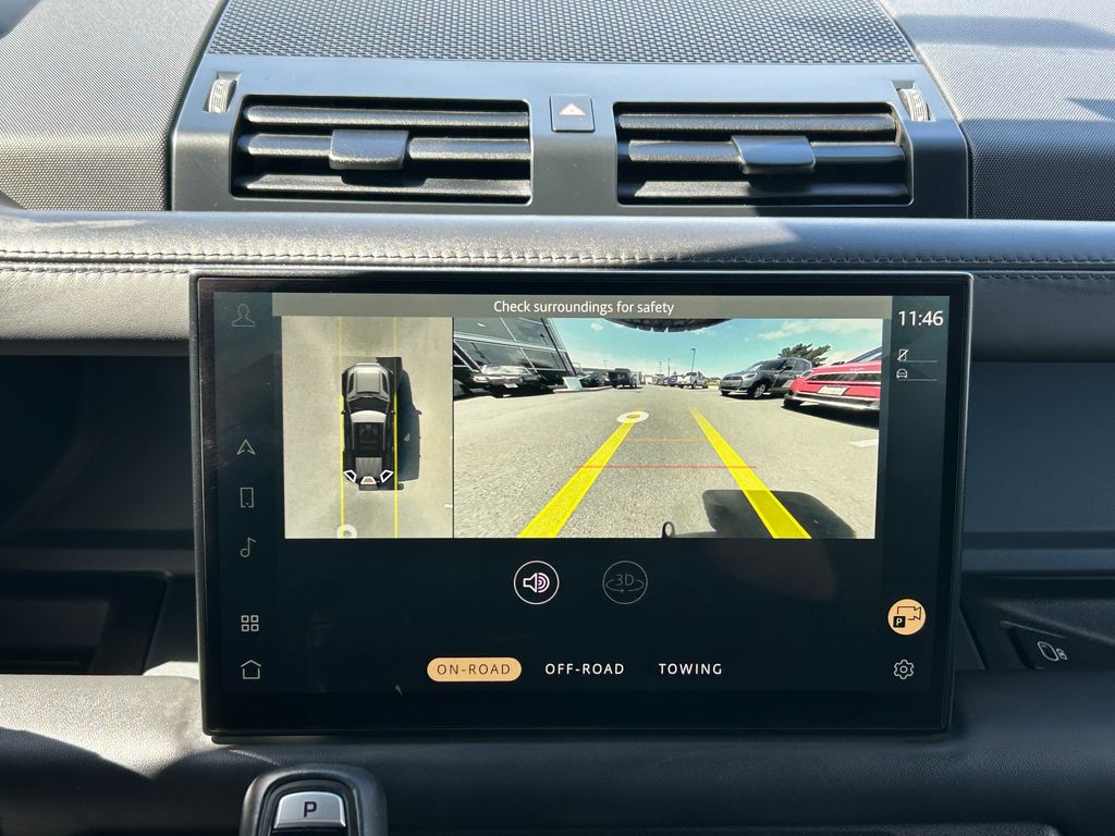 Thumbnail: 2023 Land Rover Defender - 24