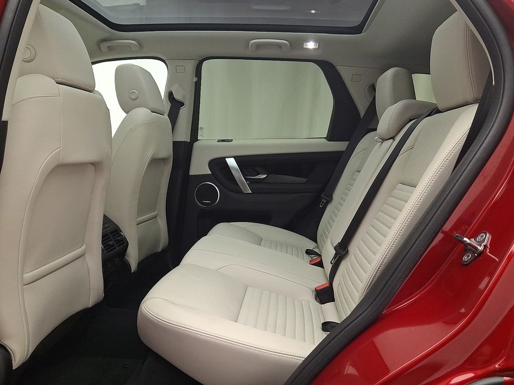 Thumbnail: 2025 Land Rover Discovery Sport - 10