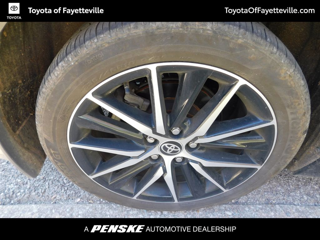 Thumbnail: 2023 Toyota Camry - 7