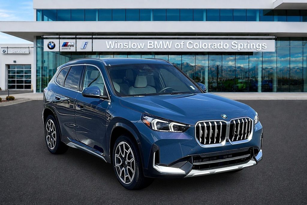 2027 BMW X1 xDrive28i