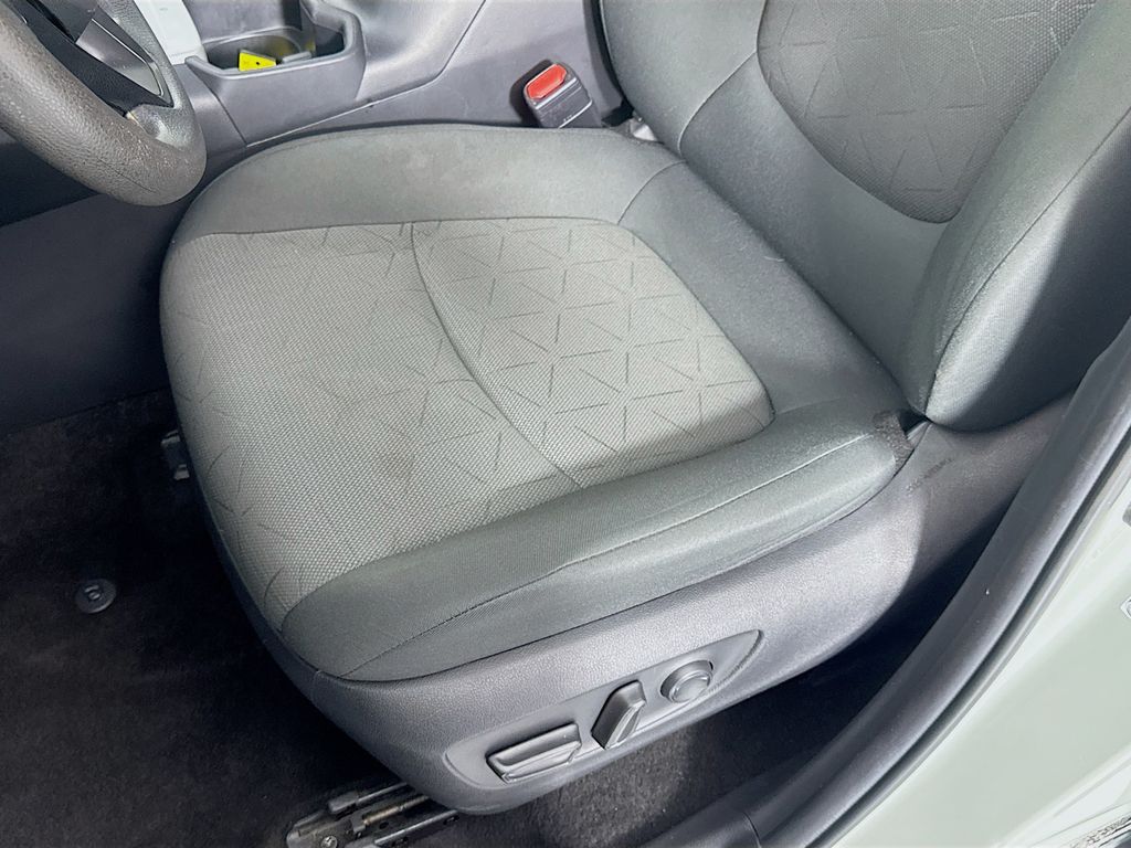 Used Car 2023 Toyota Rav4  Xle For Sale Under $30,000 In Austin, Texas