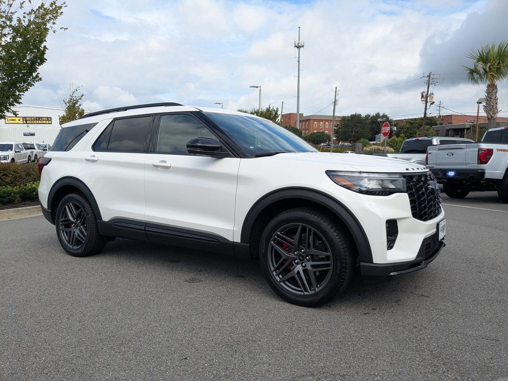 2025 Ford Explorer ST