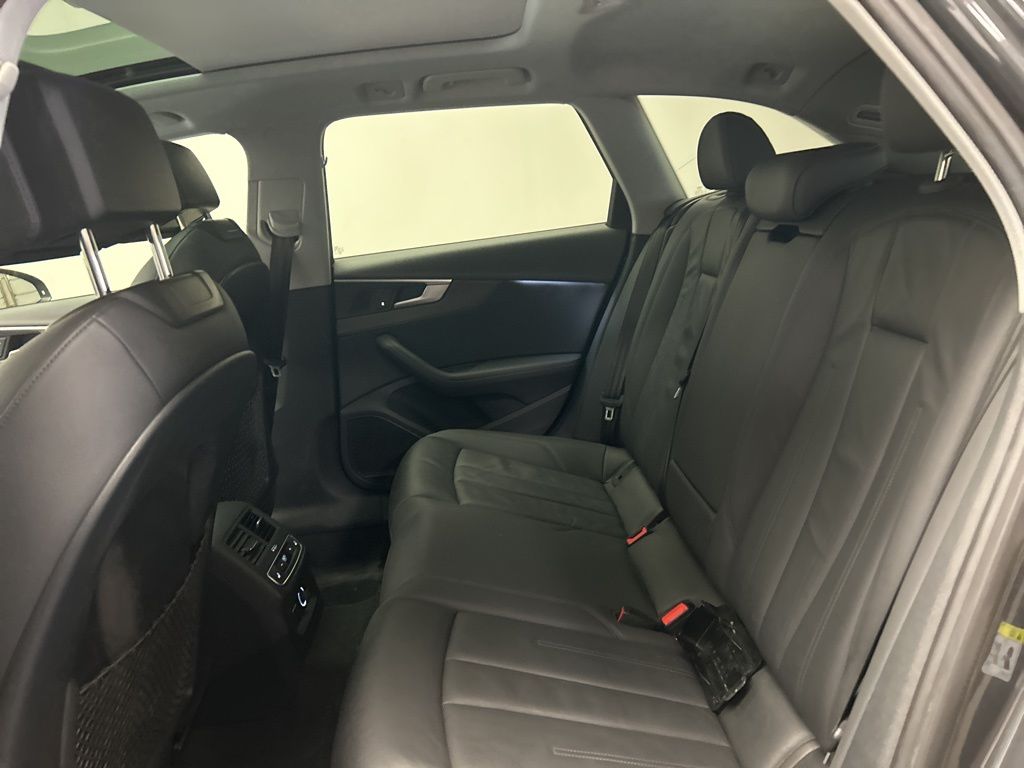 Thumbnail: 2019 Audi A4 - 24