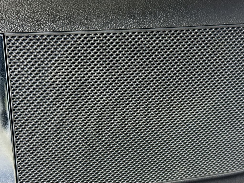 Used Car 2013 Lincoln Navigator L  Base For Sale Under $10,000 In Austin, Texas