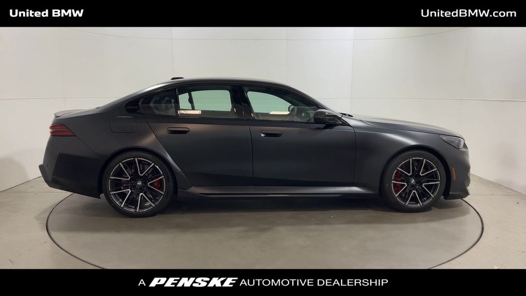 2025 BMW M5 Base 9