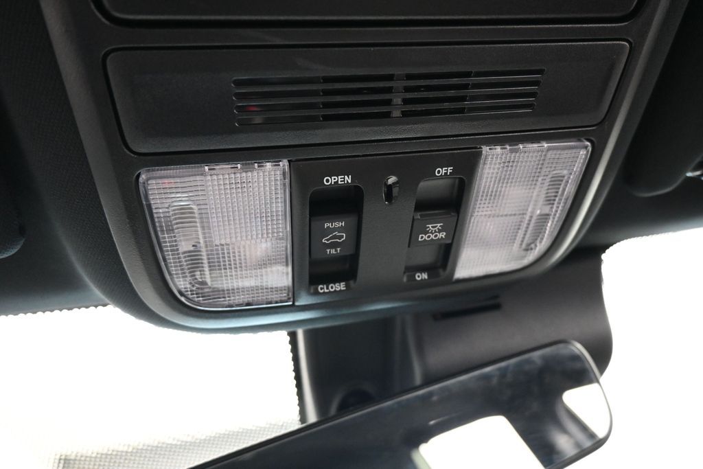 Used 2022 Blue Honda TrailSport image 34