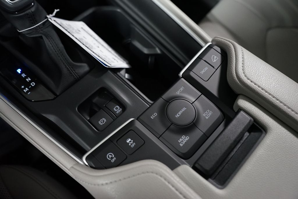 Thumbnail: 2026 Toyota Grand Highlander - 22