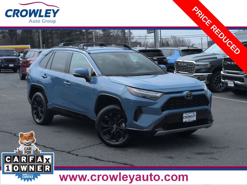 2025 Toyota RAV4 Hybrid SE AWD