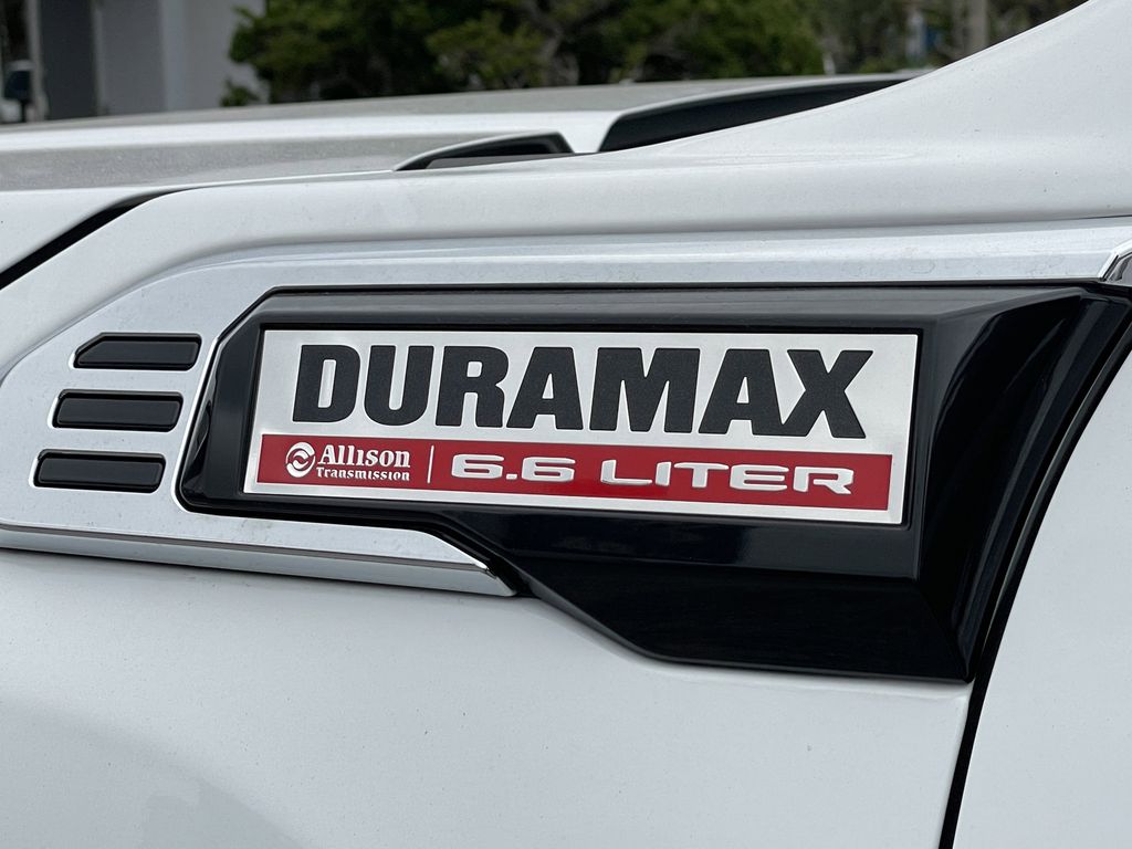 new 2025 GMC Sierra 2500HD car, priced at $81,044