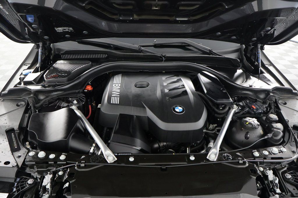 Thumbnail: 2026 BMW 5 Series - 15
