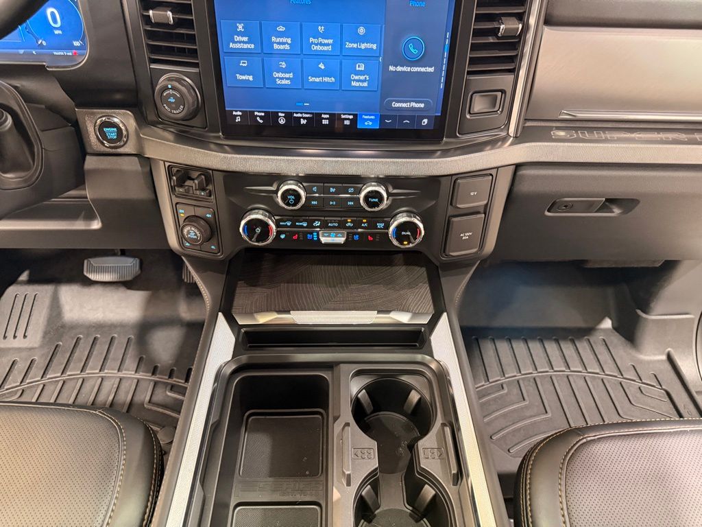 2024 Ford F-350SD Platinum