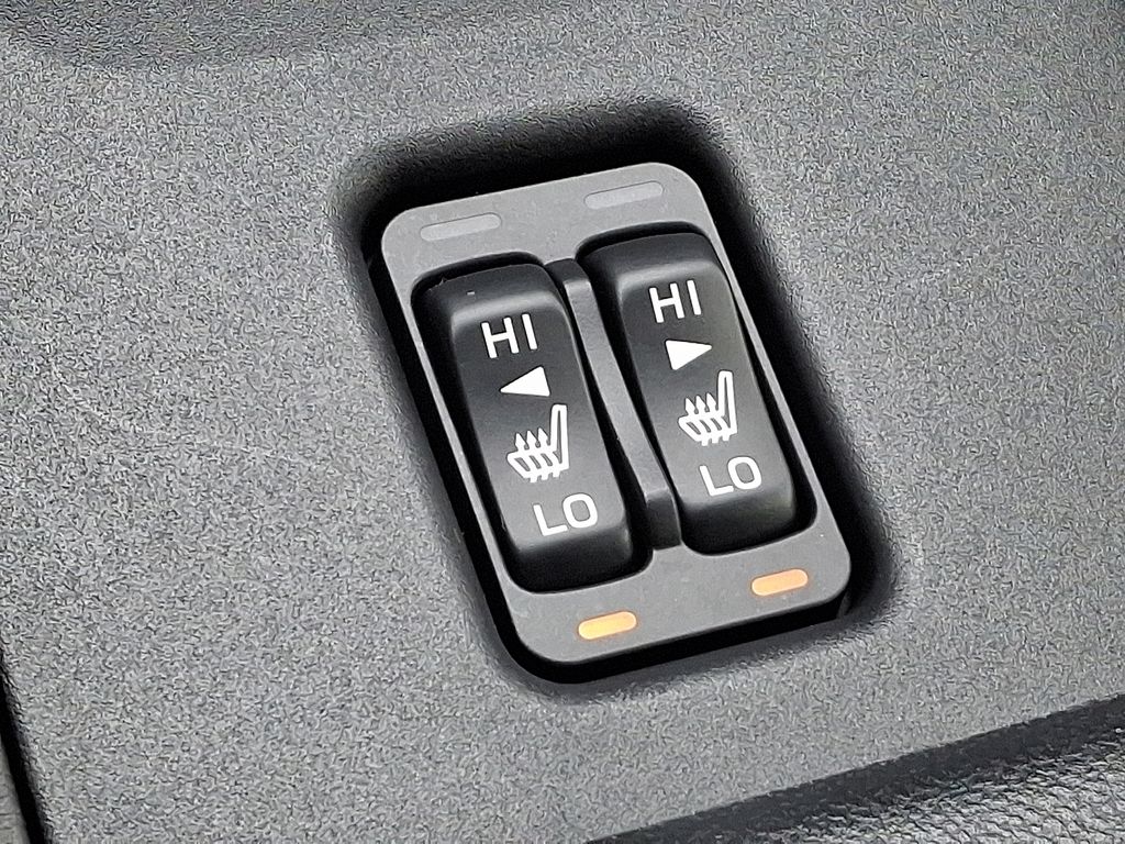 Thumbnail: 2024 Toyota GR86 - 24