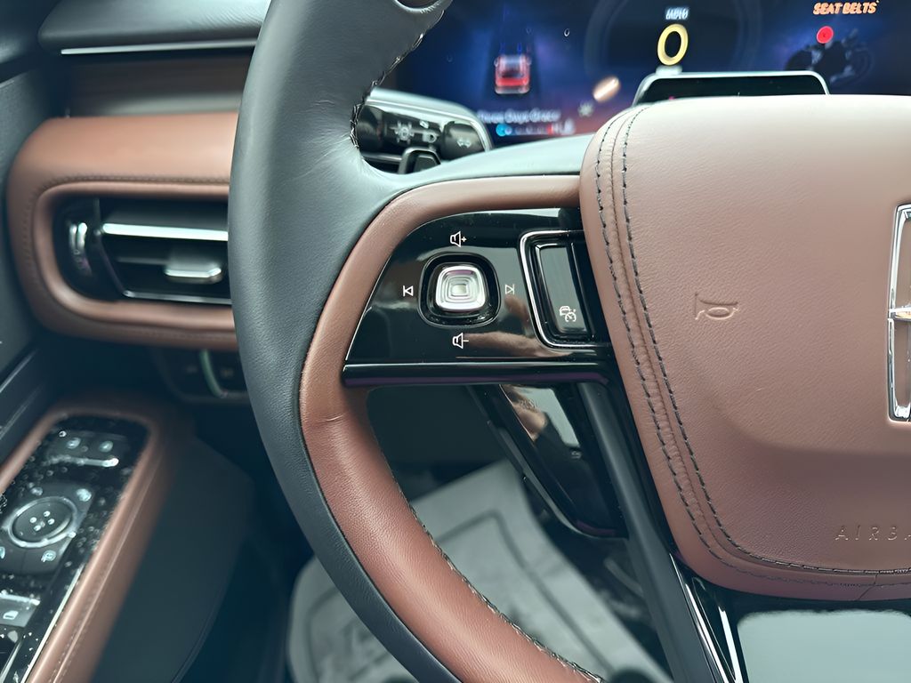 2025 Lincoln Aviator