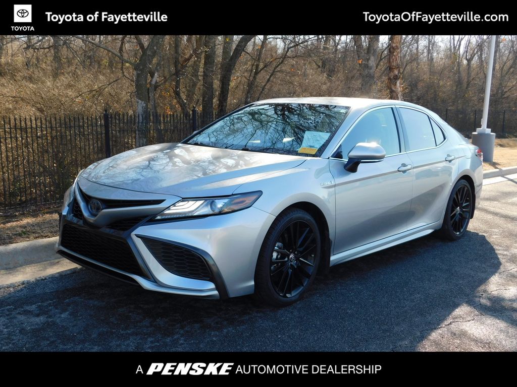 2021 Toyota Camry XSE -
                Fayetteville, AR