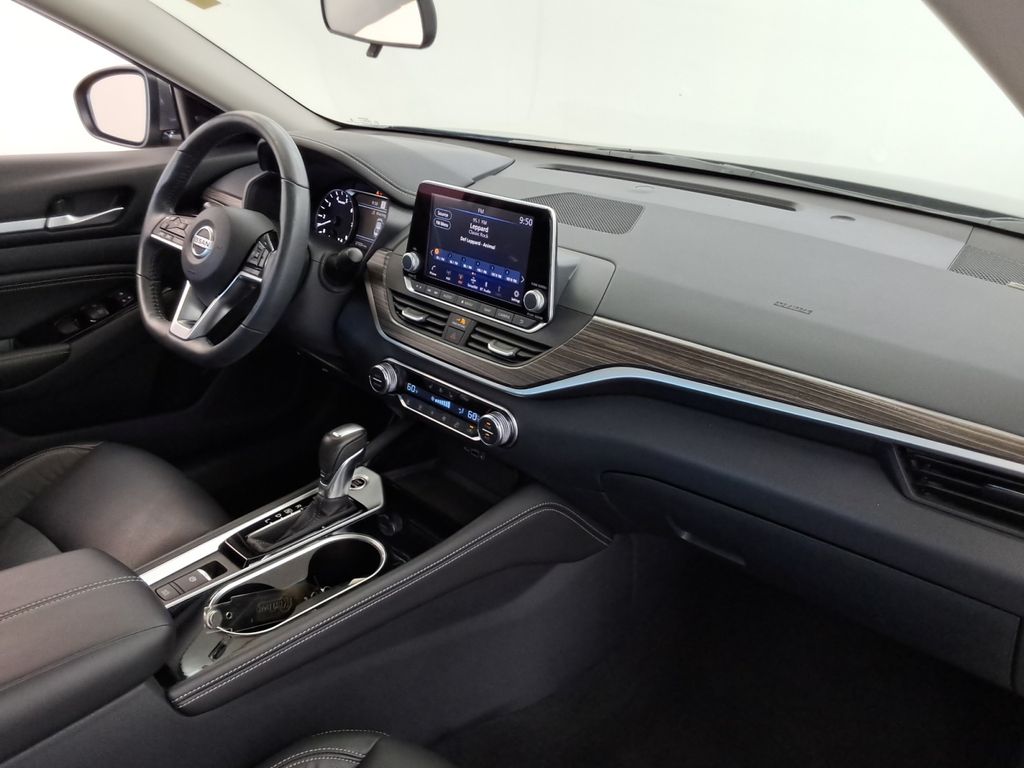 used 2022 Nissan Altima car