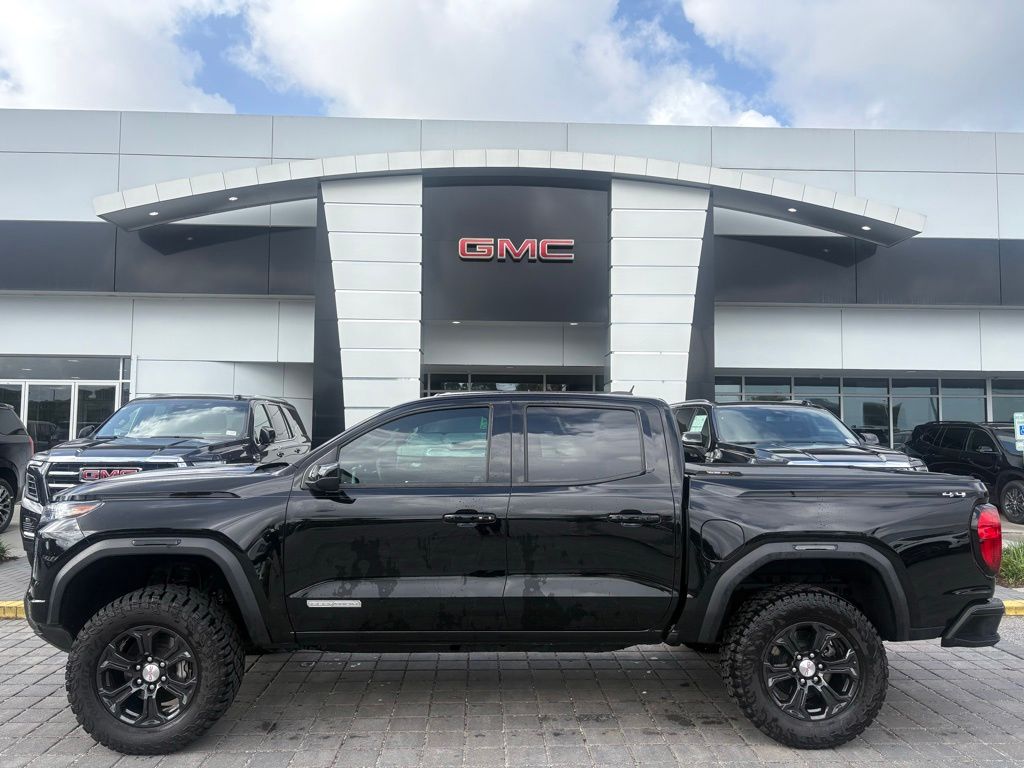 2024 GMC Canyon Elevation Crew Cab 4WD