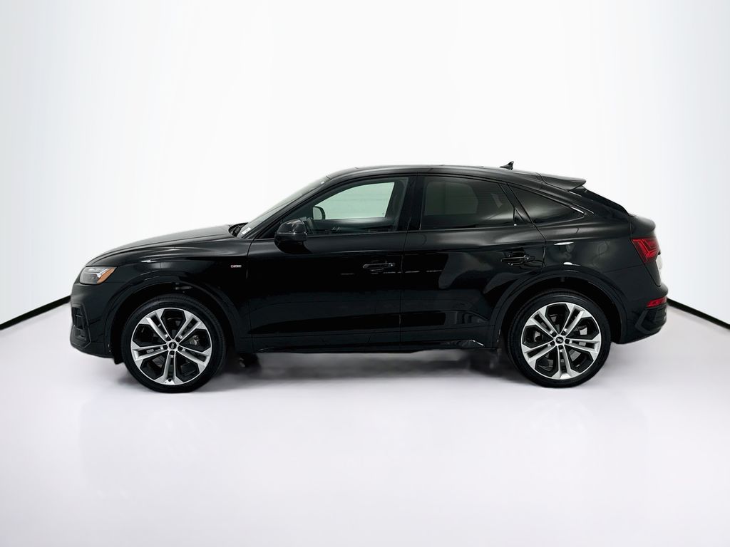 Thumbnail: 2023 Audi Q5 - 8