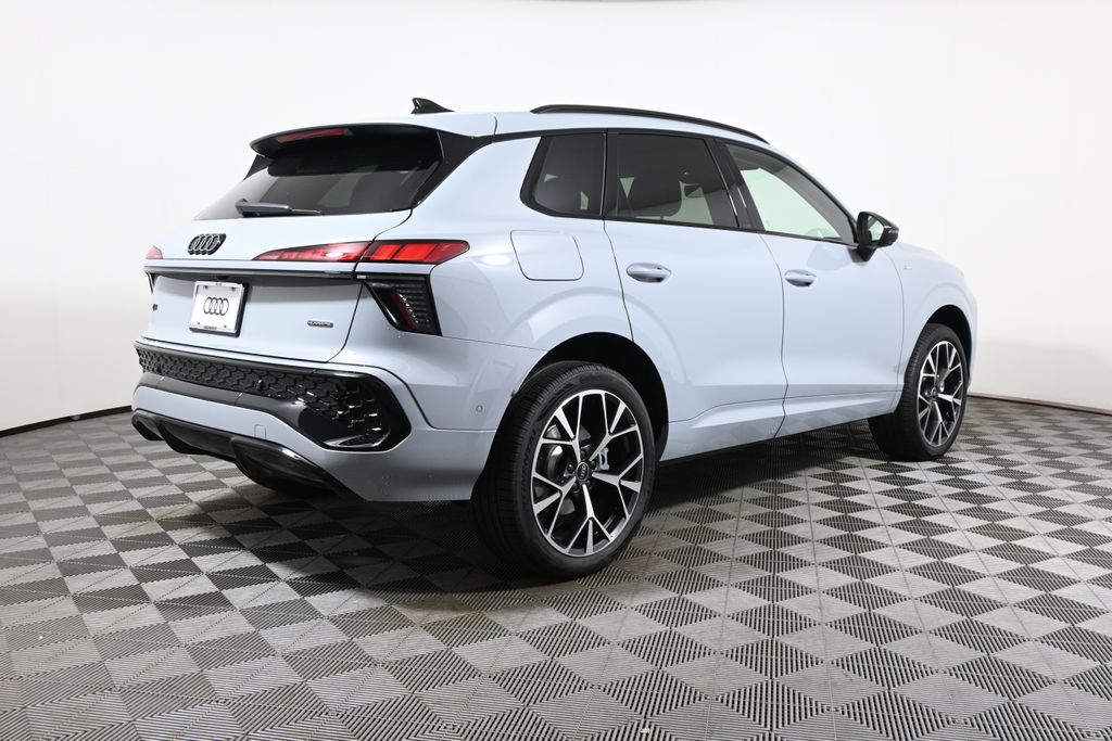 Thumbnail: 2026 Audi Q3 - 7