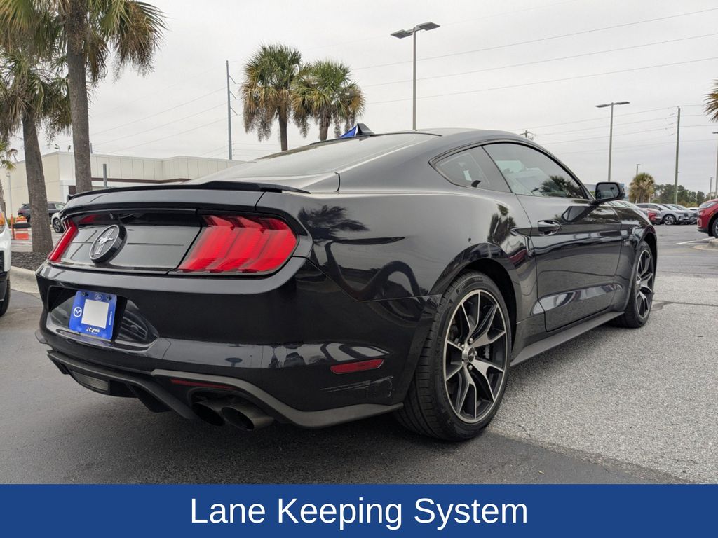 2021 Ford Mustang EcoBoost Fastback