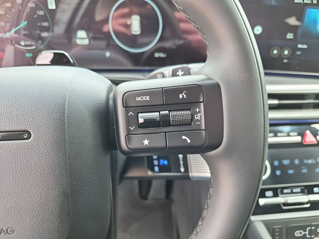 Used Car 2025 Hyundai Santa Fe Hybrid  Calligraphy For Sale Under $50,000 In Austin, Texas