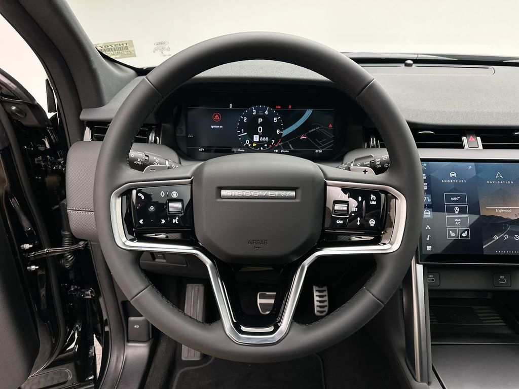 Thumbnail: 2026 Land Rover Discovery Sport - 22