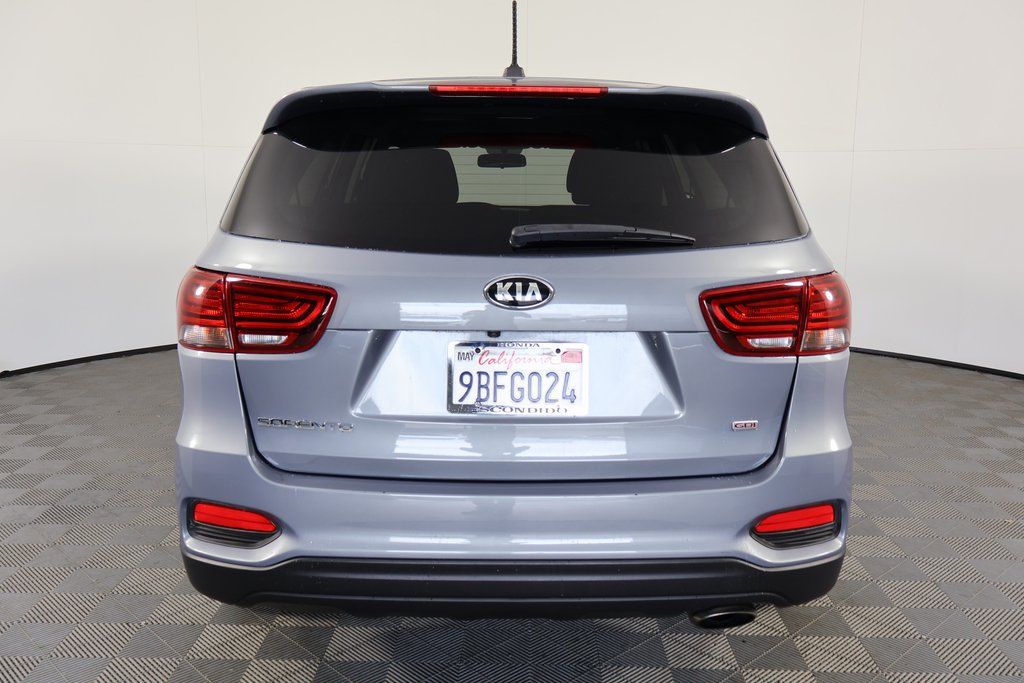 Thumbnail: 2020 Kia Sorento - 5