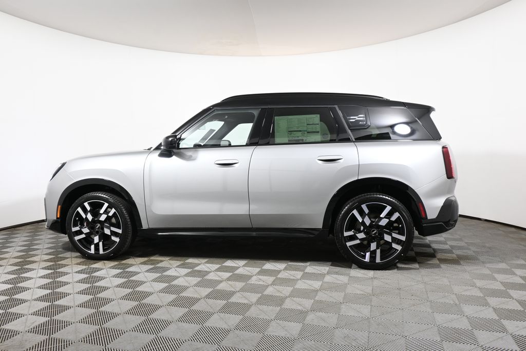 Thumbnail: 2027 MINI Cooper Countryman - 2