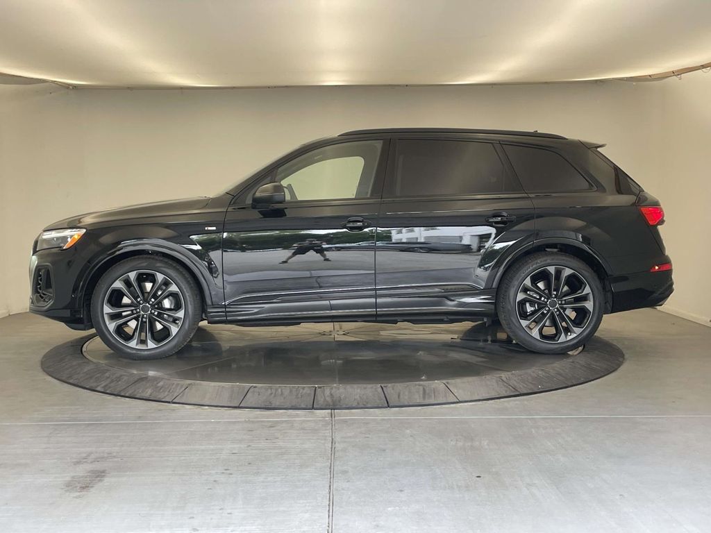 2026 Audi Q7  Black at Audi Porsche Sewickley