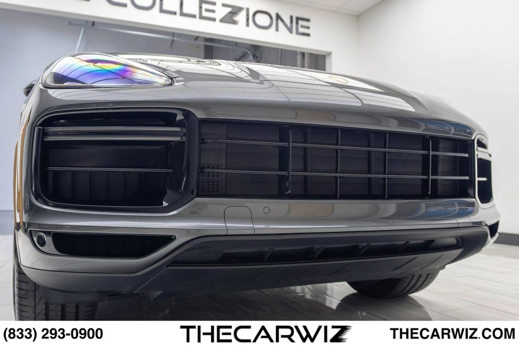 2023 Porsche Cayenne Coup Turbo - Photo 6