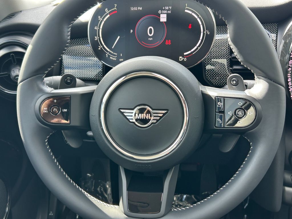 Thumbnail: 2023 MINI Cooper - 18