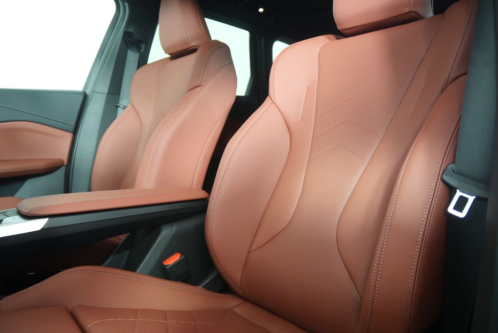 Thumbnail: 2026 BMW X1 - 10