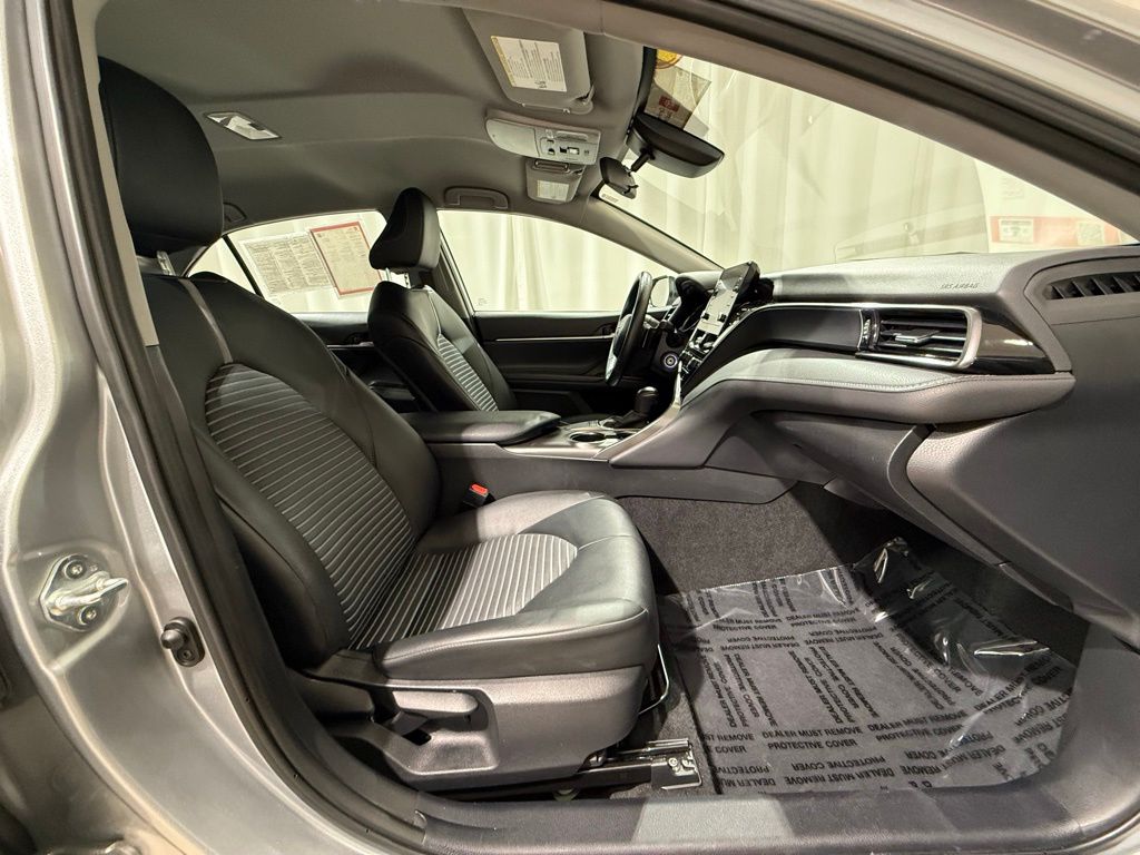 Thumbnail: 2024 Toyota Camry - 19