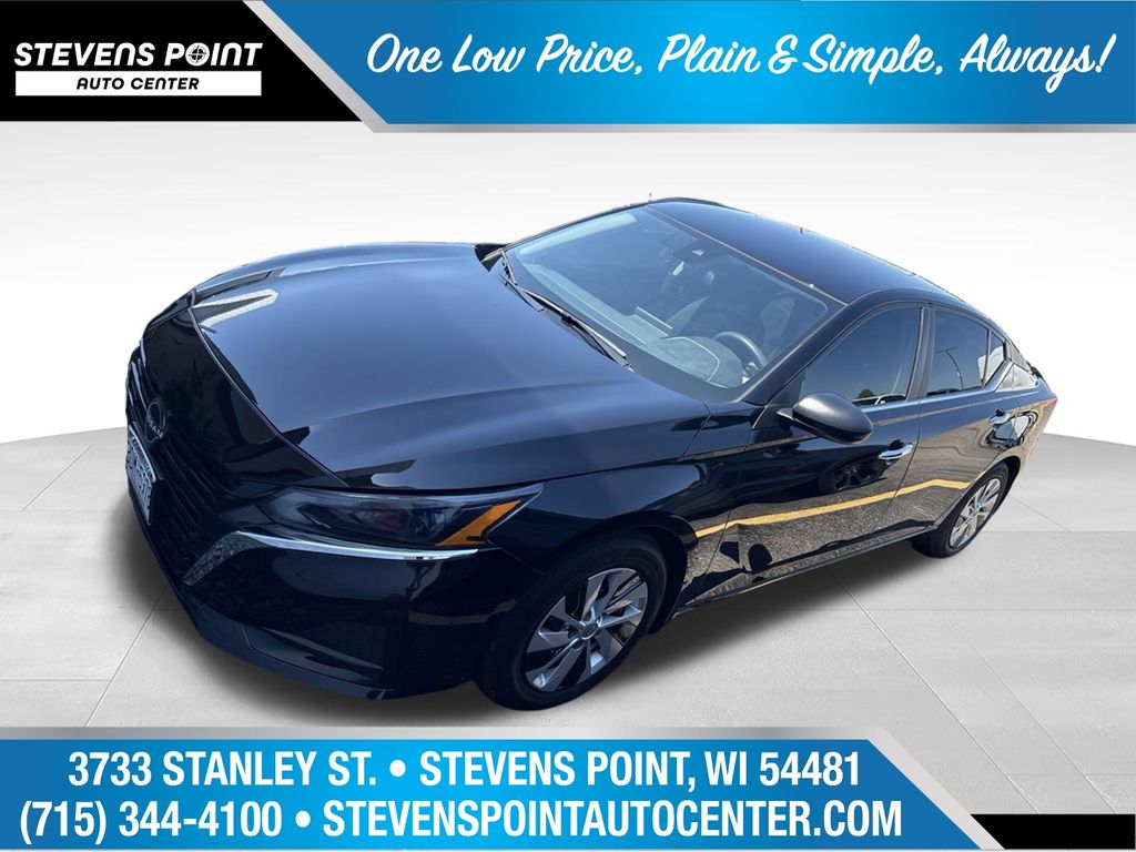 Super Black 2024 Nissan Altima Sedan Front-Wheel Drive Continuously Variable Transmission