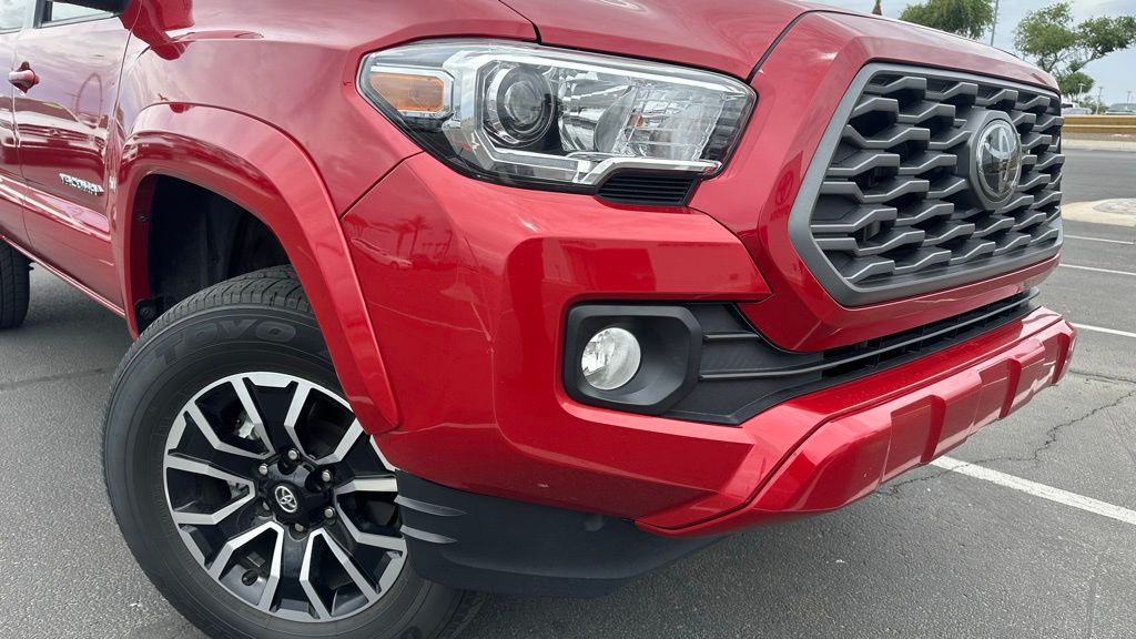 2021 Toyota Tacoma TRD Sport 9