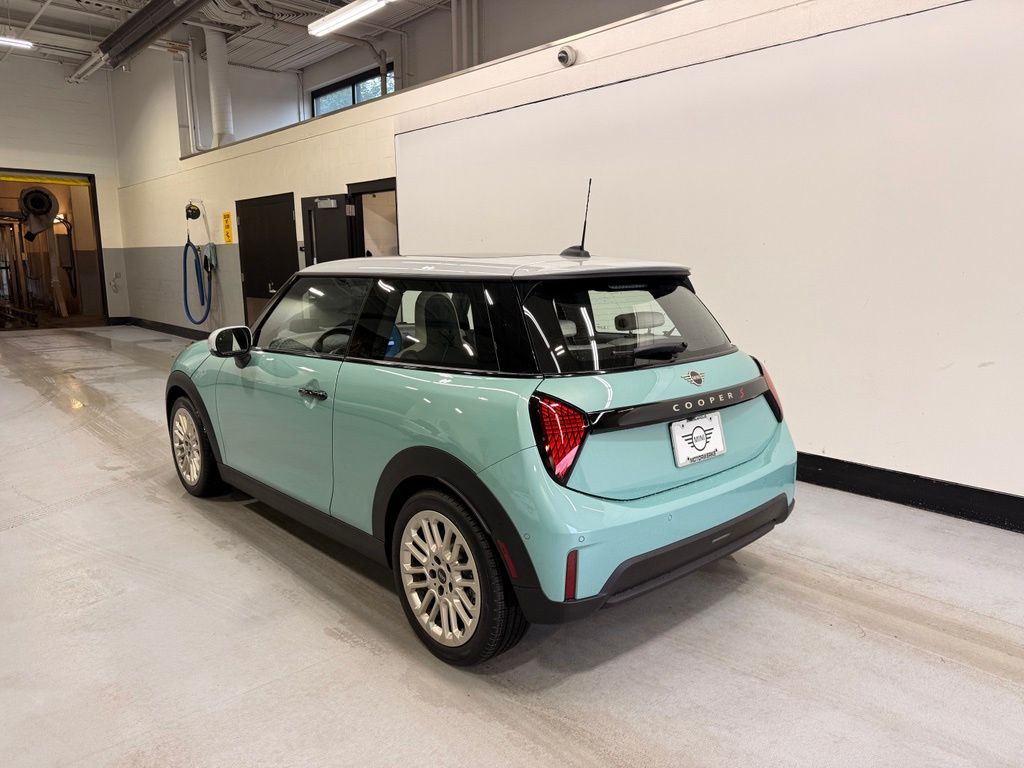 Thumbnail: 2026 MINI Cooper - 3